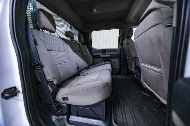 2022 Ford F-350 4x4 Crew Cab XLT Deck PSeat Red Deer AB