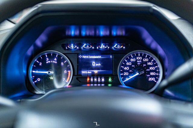 2022 Ford F-350 4x4 Crew Cab XLT Deck PSeat Red Deer AB