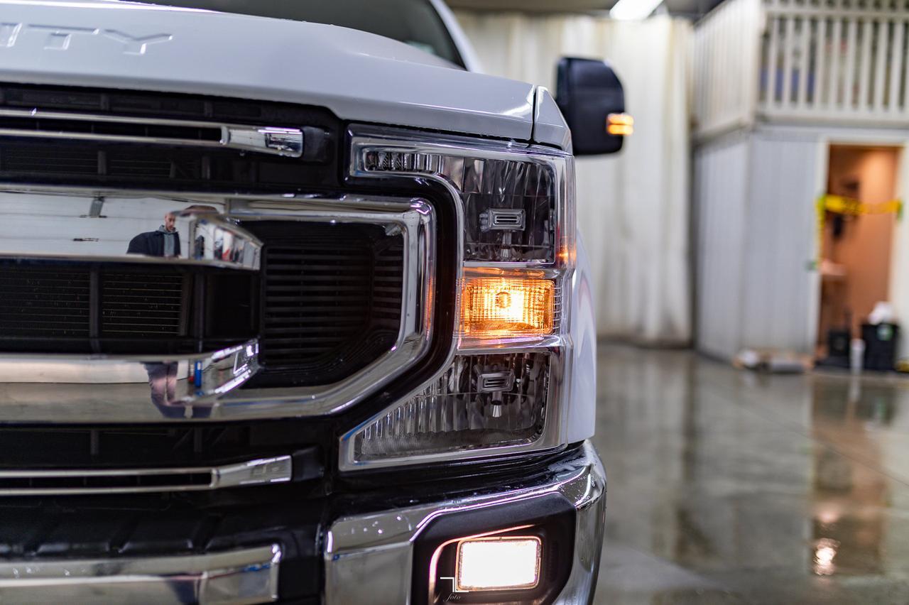 2022 Ford F-350 4x4 Crew Cab XLT FX4 BCam Red Deer AB