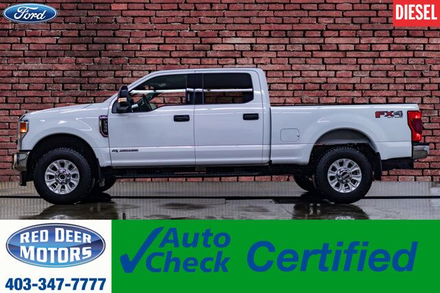 2022 Ford F-350 4x4 Crew Cab XLT FX4 Diesel BCam