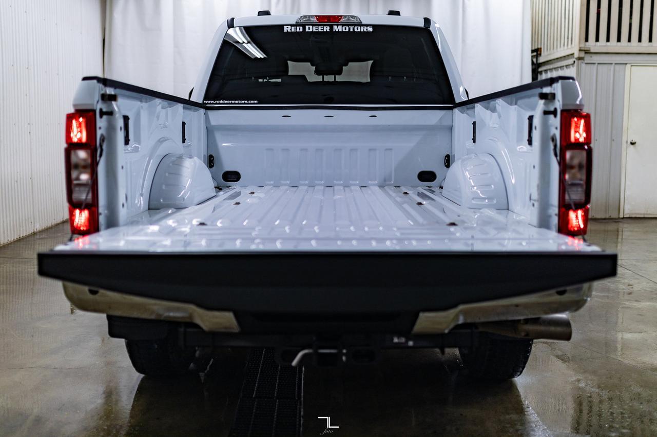 2022 Ford F-350 4x4 Crew Cab XLT FX4 Diesel BCam Red Deer AB