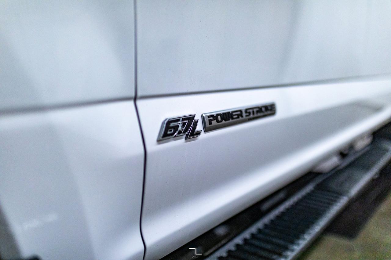 2022 Ford F-350 4x4 Crew Cab XLT FX4 Diesel BCam Red Deer AB