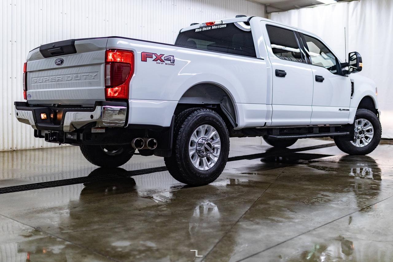 2022 Ford F-350 4x4 Crew Cab XLT FX4 Diesel BCam Red Deer AB