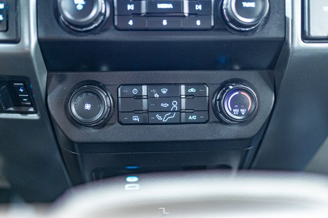 2022 Ford F-350 4x4 Crew Cab XLT FX4 Diesel BCam Red Deer AB