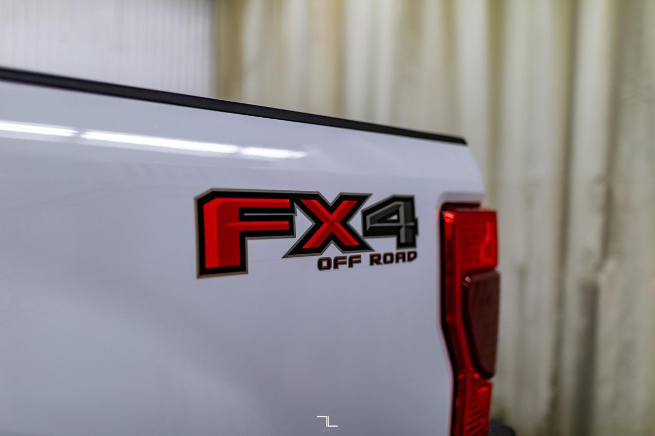 2022 Ford F-350 4x4 Crew Cab XLT FX4 Longbox BCam Red Deer AB