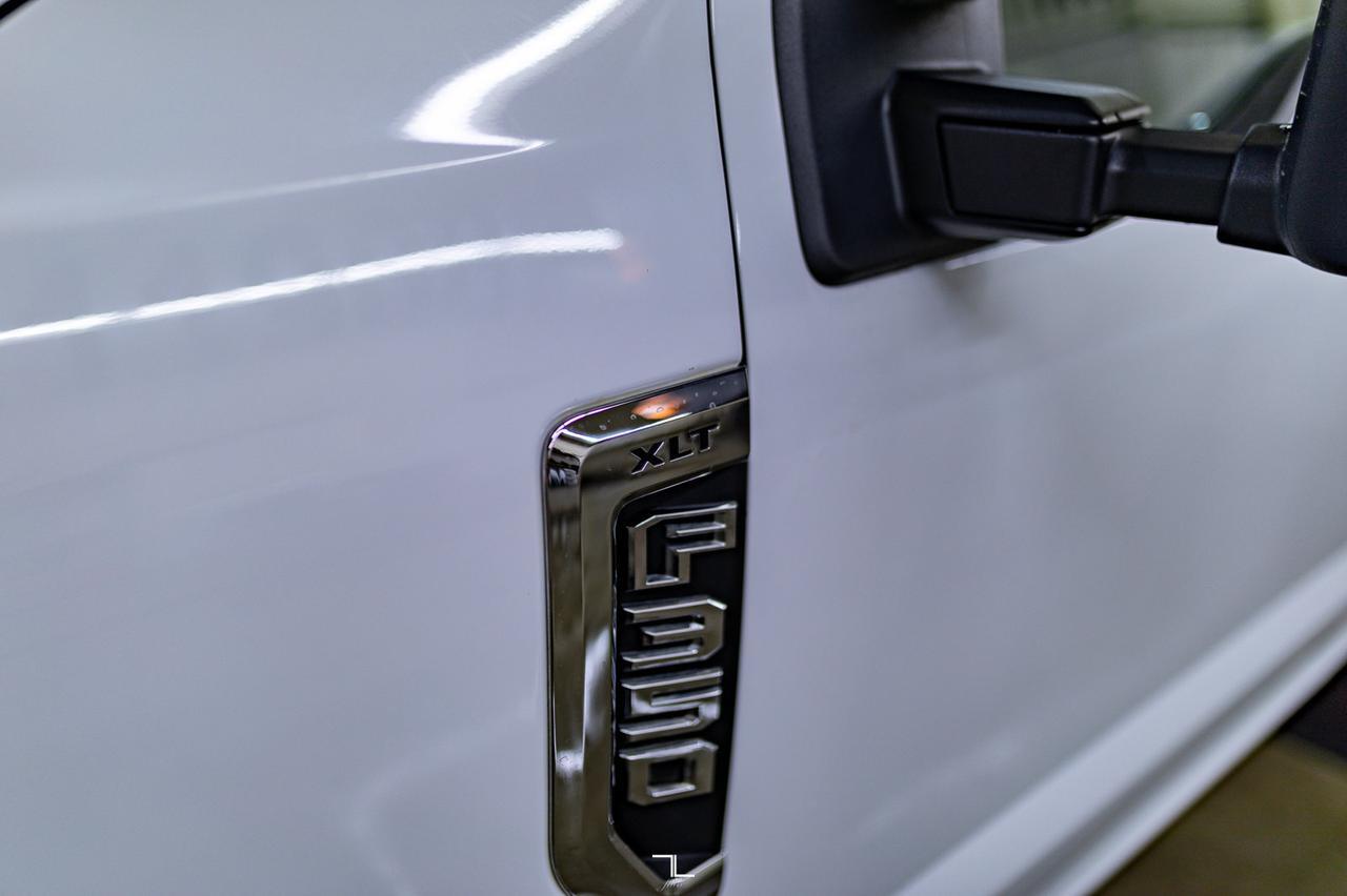 2022 Ford F-350 4x4 Crew Cab XLT FX4 Longbox BCam Red Deer AB