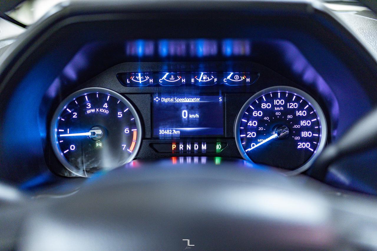 2022 Ford F-350 4x4 Crew Cab XLT FX4 Longbox BCam Red Deer AB