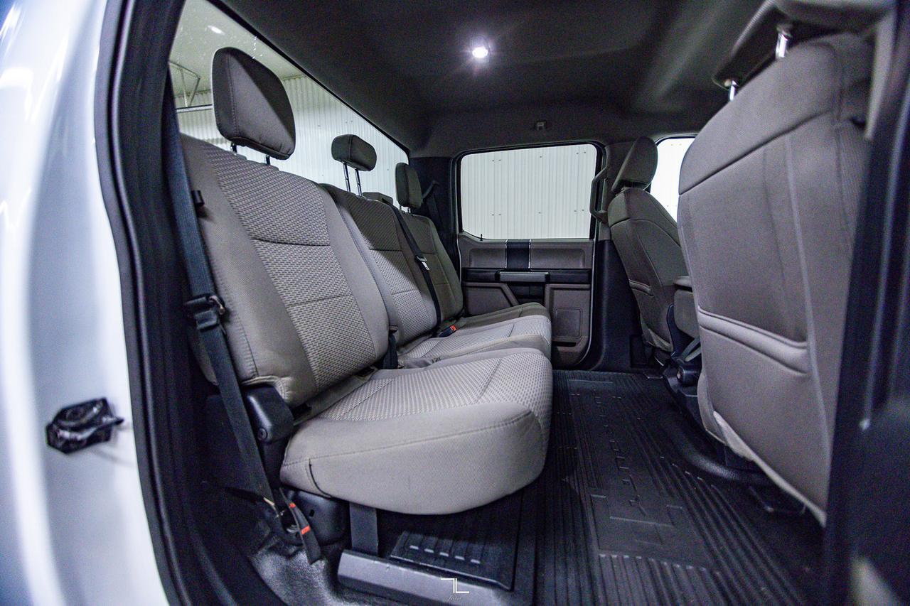 2022 Ford F-350 4x4 Crew Cab XLT FX4 Longbox BCam Red Deer AB