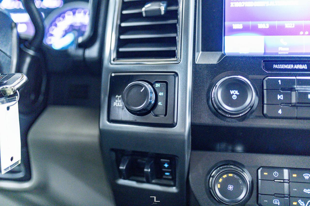 2022 Ford F-350 4x4 Crew Cab XLT FX4 Longbox BCam Red Deer AB