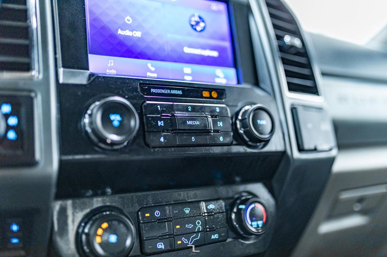 2022 Ford F-350 4x4 Crew Cab XLT FX4 Longbox BCam Red Deer AB