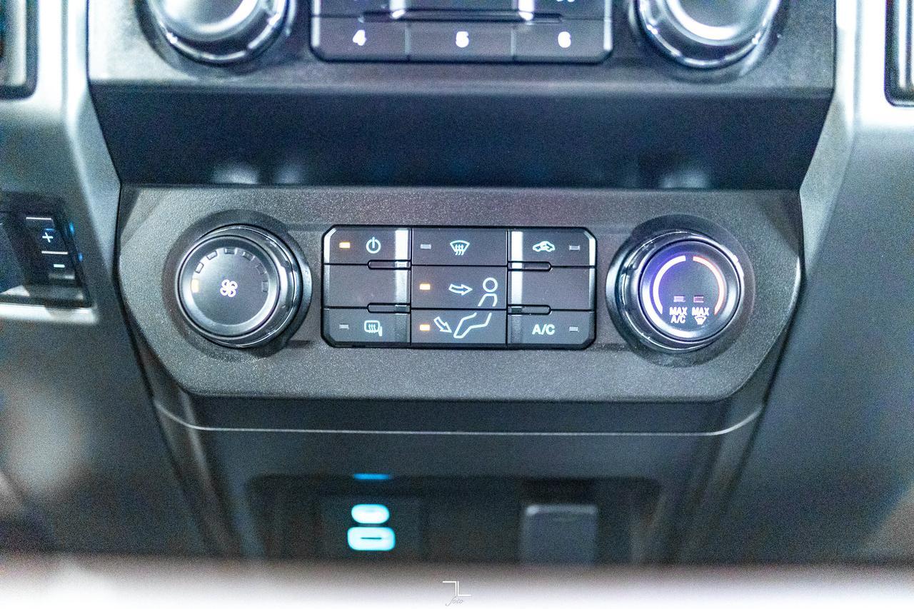 2022 Ford F-350 4x4 Crew Cab XLT FX4 Longbox PSeat BCam Red Deer AB