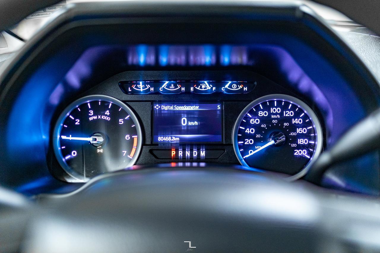 2022 Ford F-350 4x4 Crew Cab XLT FX4 Longbox PSeat BCam Red Deer AB