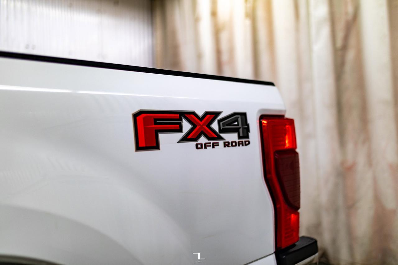 2022 Ford F-350 4x4 Crew Cab XLT FX4 Longbox PSeat BCam Red Deer AB