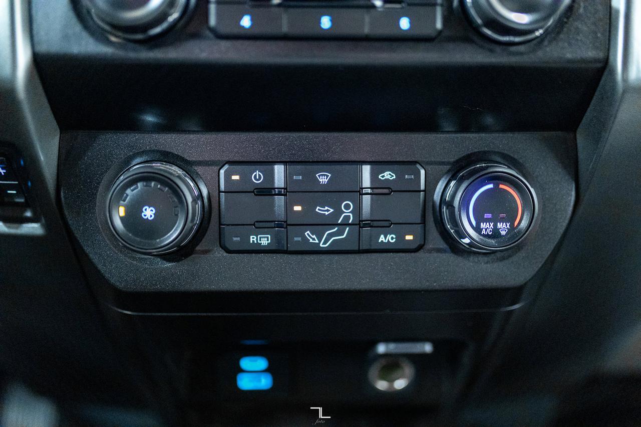 2022 Ford F-350 4x4 Crew Cab XLT Longbox BCam Red Deer AB