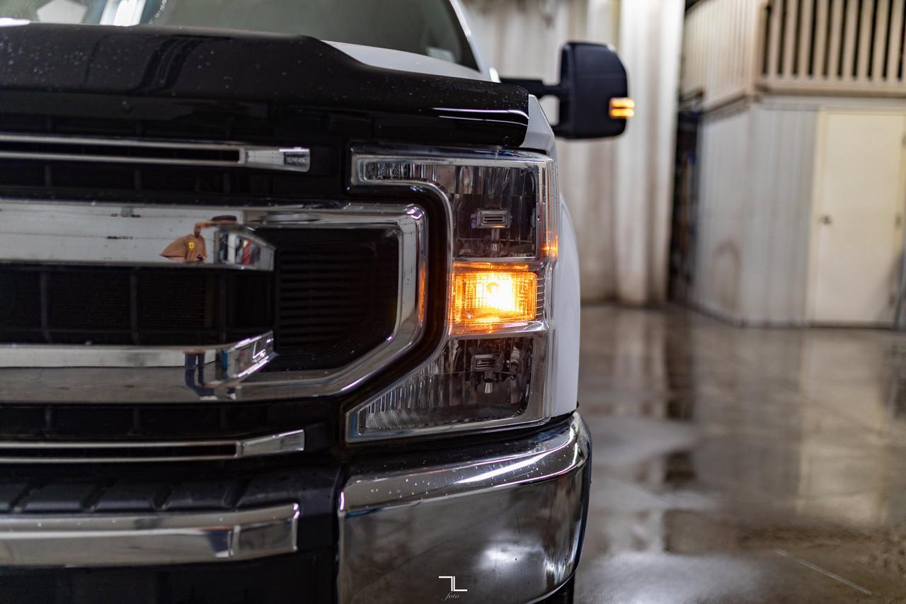 2022 Ford F-350 4x4 Crew Cab XLT Longbox PSeat BCam Red Deer AB