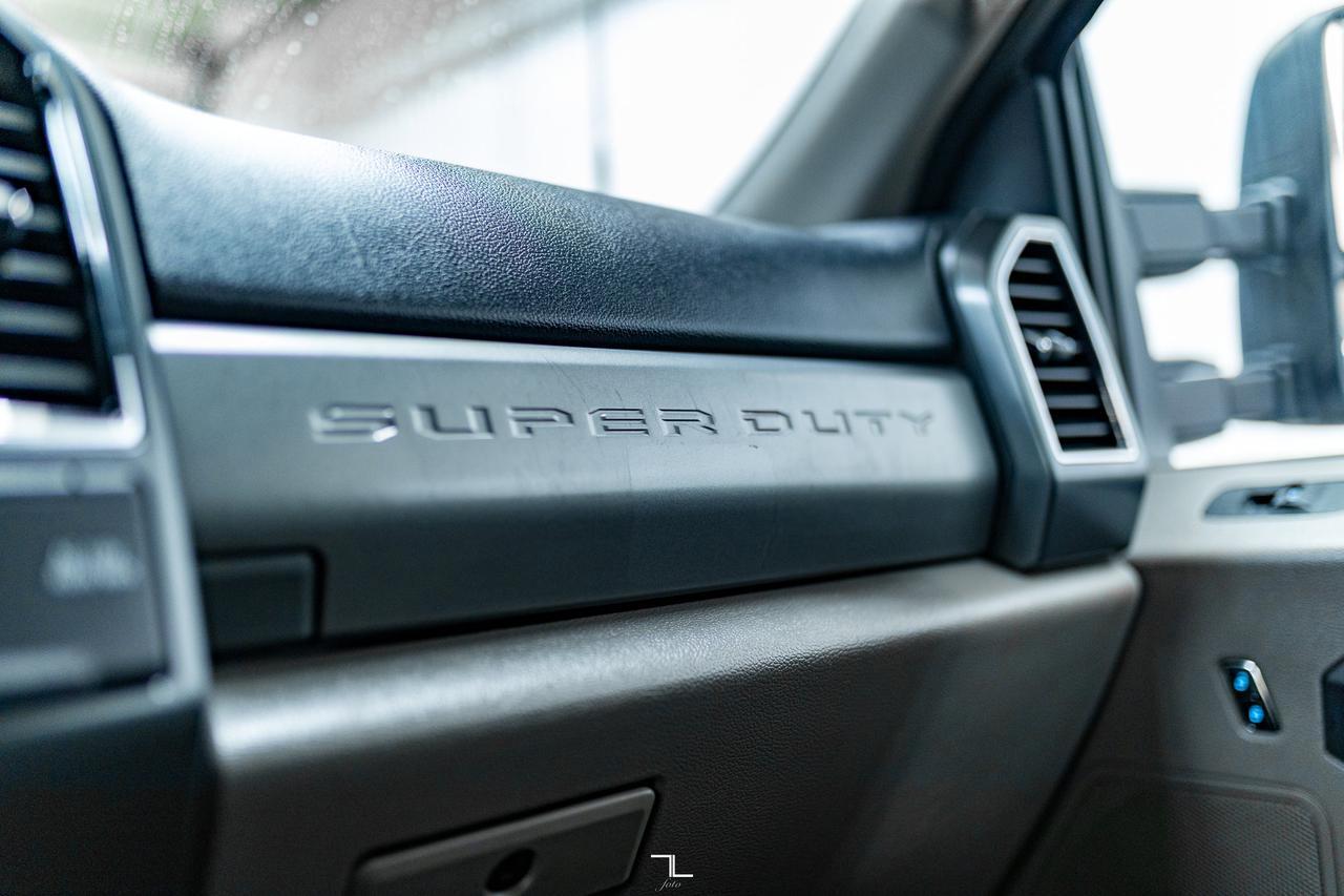 2022 Ford F-350 4x4 Crew Cab XLT Longbox PSeat BCam Red Deer AB