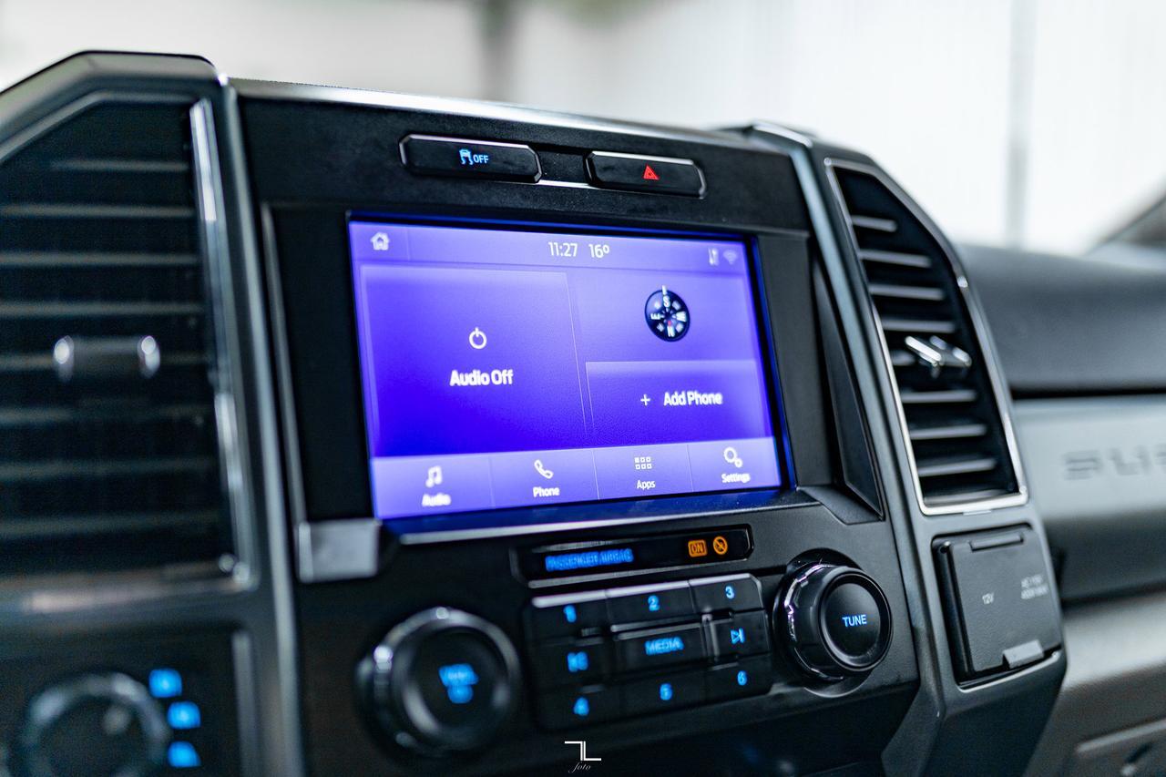 2022 Ford F-350 4x4 Crew Cab XLT Longbox PSeat BCam Red Deer AB