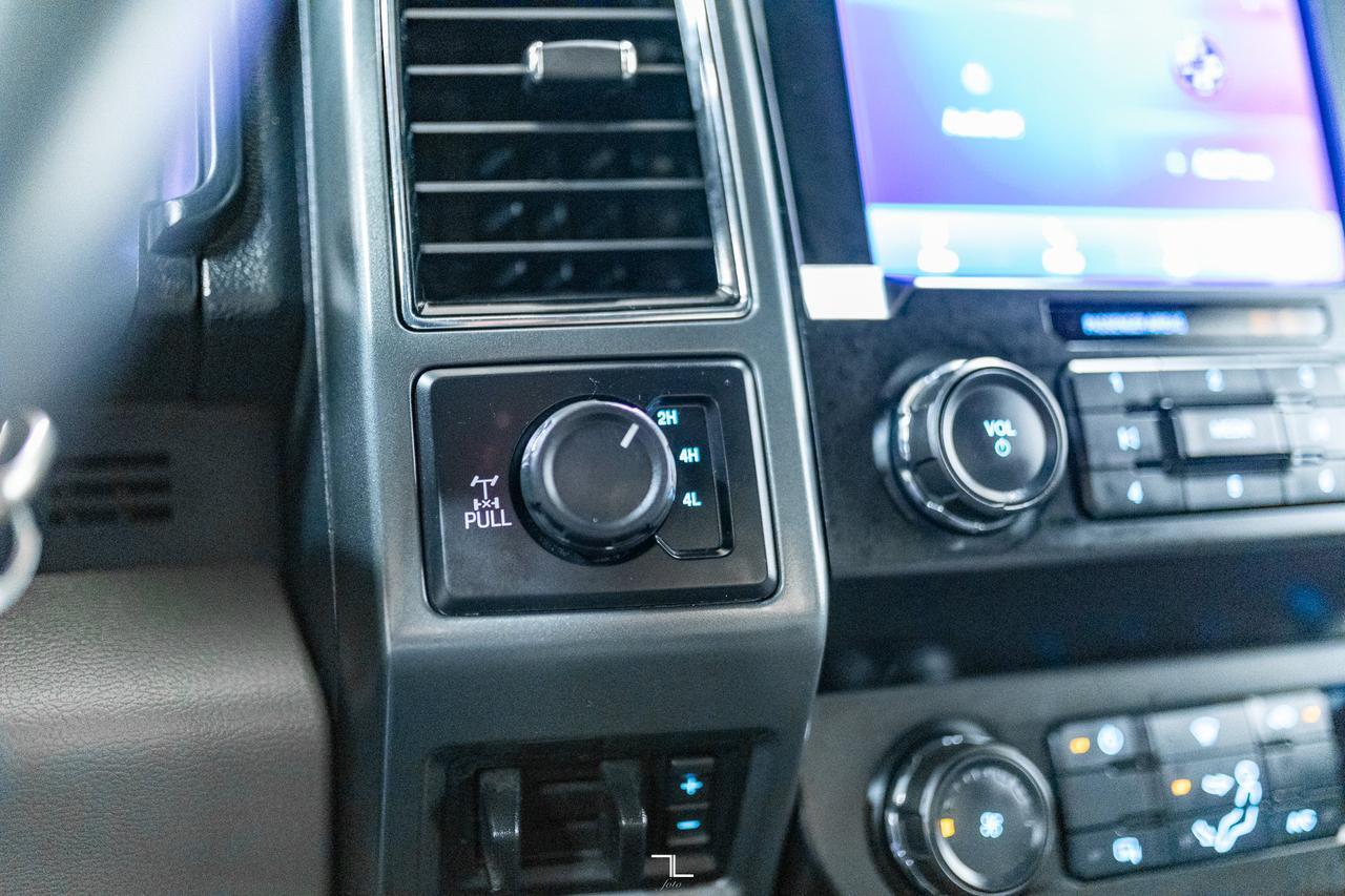 2022 Ford F-350 4x4 Crew Cab XLT Longbox PSeat BCam Red Deer AB