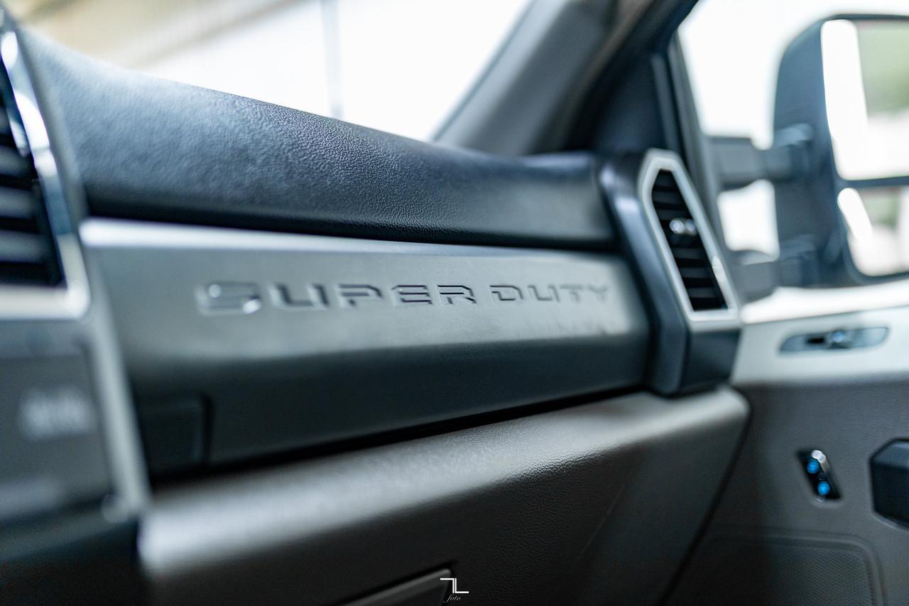 2022 Ford F-350 4x4 Crew Cab XLT Longbox PSeat BCam Red Deer AB