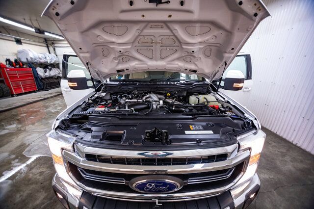 2022 Ford F-350 4x4 Super Cab Lariat Deck Dually Diesel Leather Nav BCam Red Deer AB