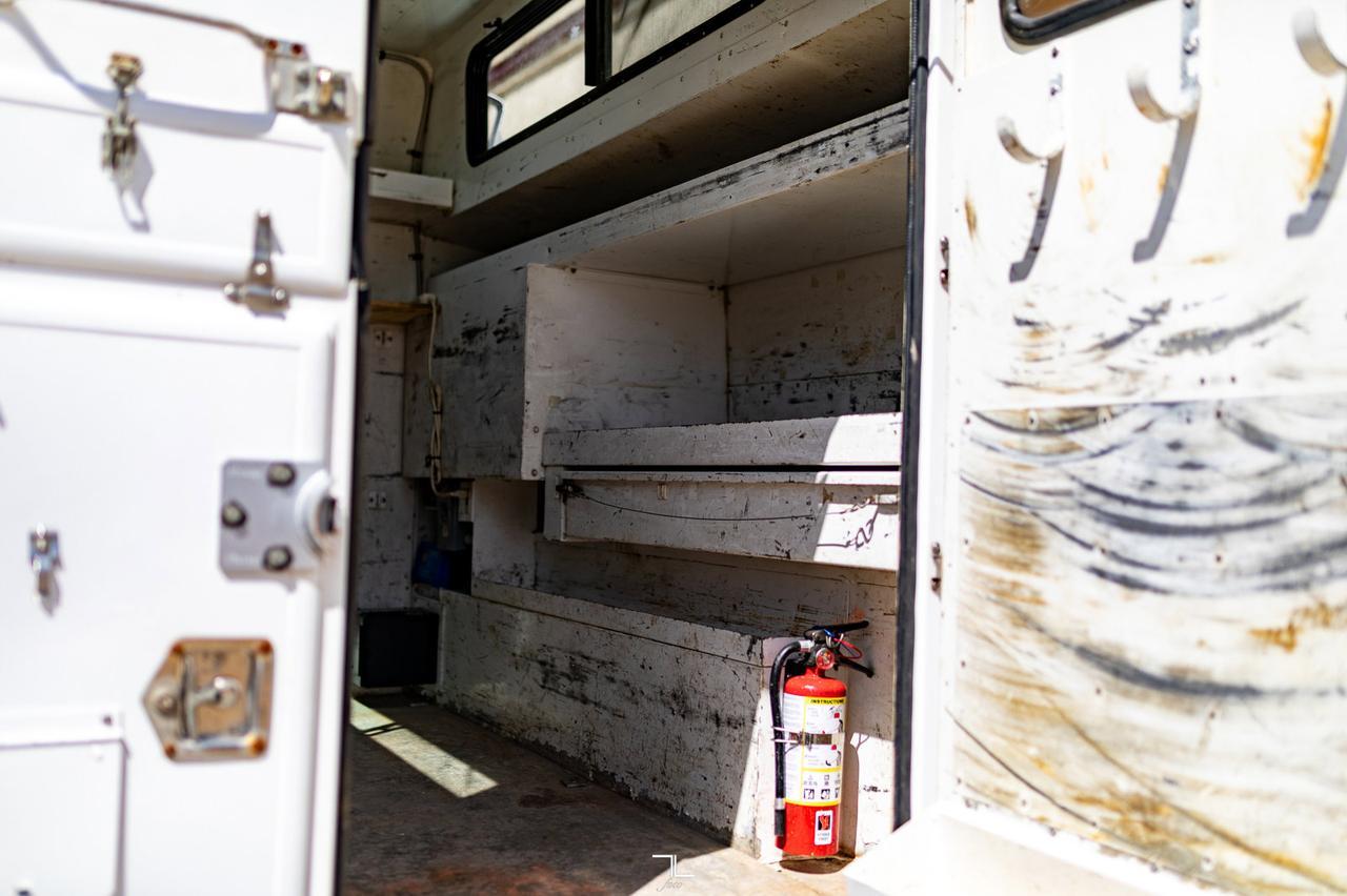 2022 Ford F-350 4x4 Super Cab XL Longbox Canopy BCam Red Deer AB