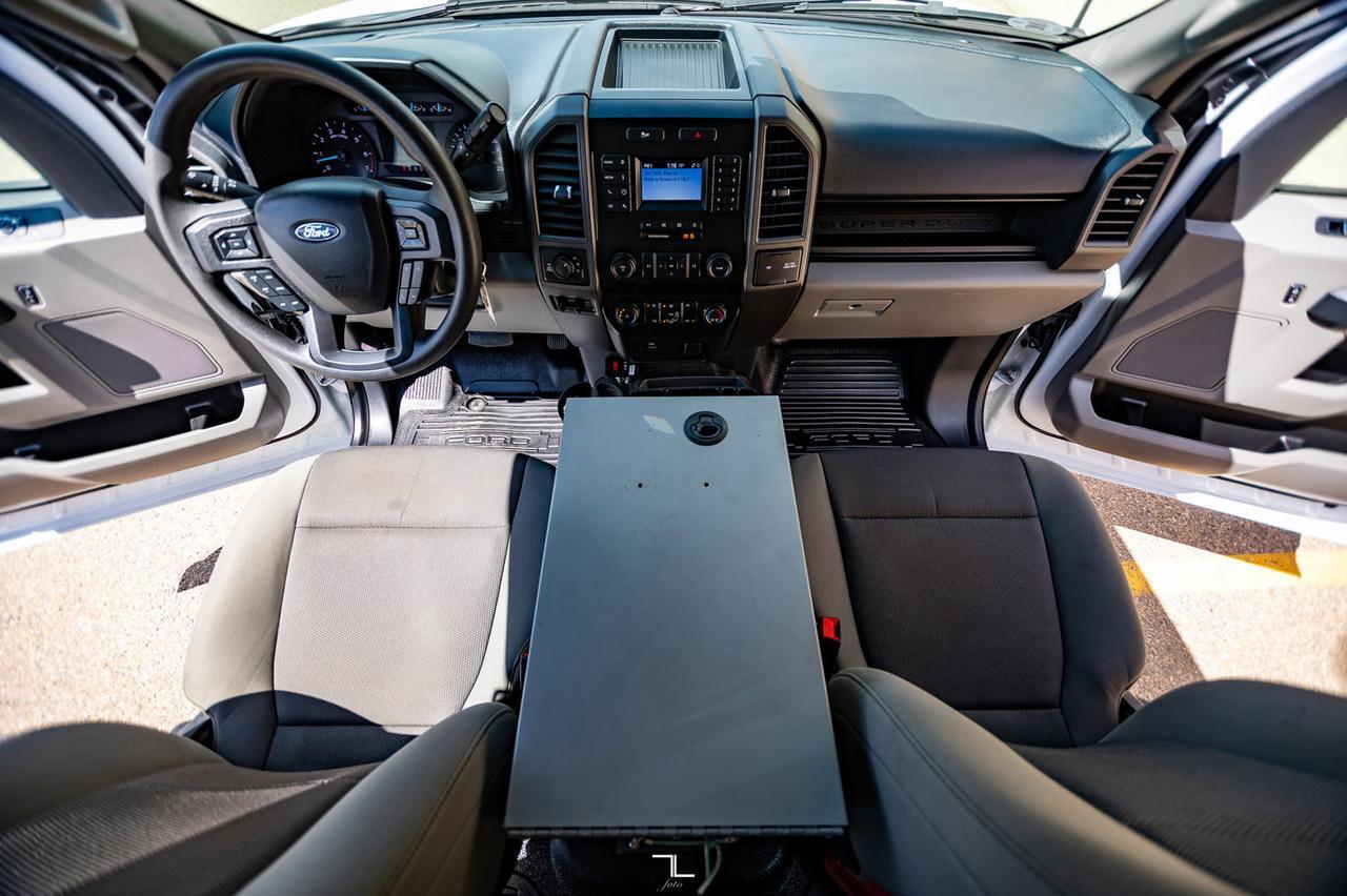 2022 Ford F-350 4x4 Super Cab XL Longbox Canopy BCam Red Deer AB