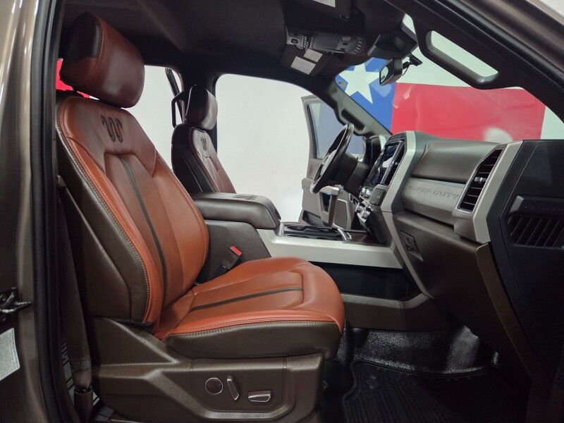 2022 Ford F-350 King Ranch Chrome Pkg FX4 4WD 6.7L Diesel GPS Gooseneck Toyo Tir Arlington TX