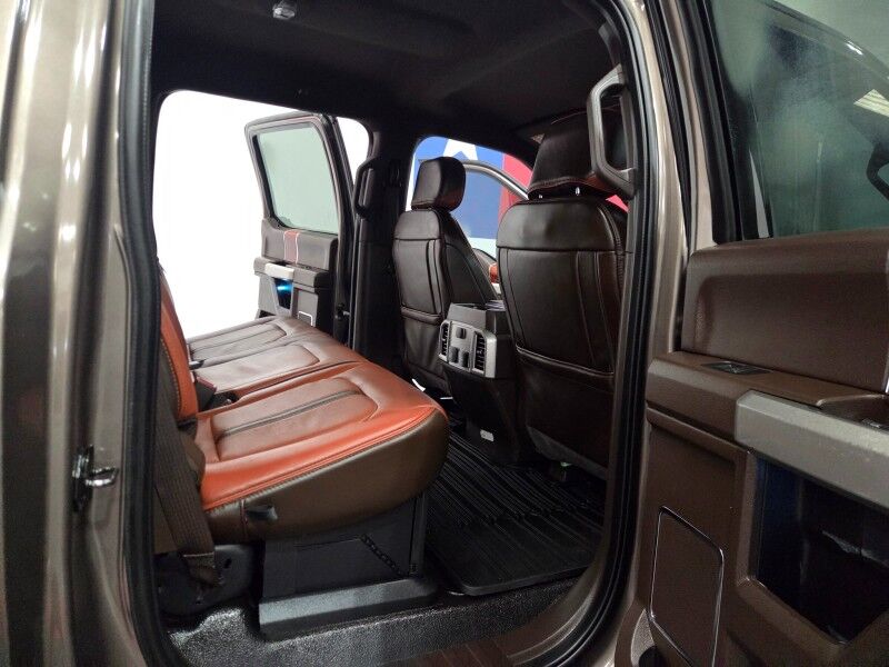 2022 Ford F-350 King Ranch Chrome Pkg FX4 4WD 6.7L Diesel GPS Gooseneck Toyo Tir Arlington TX