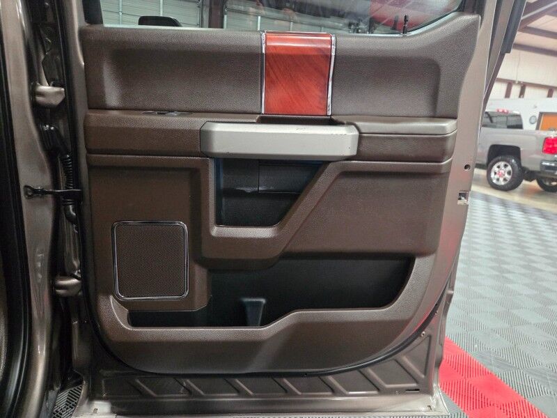 2022 Ford F-350 King Ranch Chrome Pkg FX4 4WD 6.7L Diesel GPS Gooseneck Toyo Tir Arlington TX