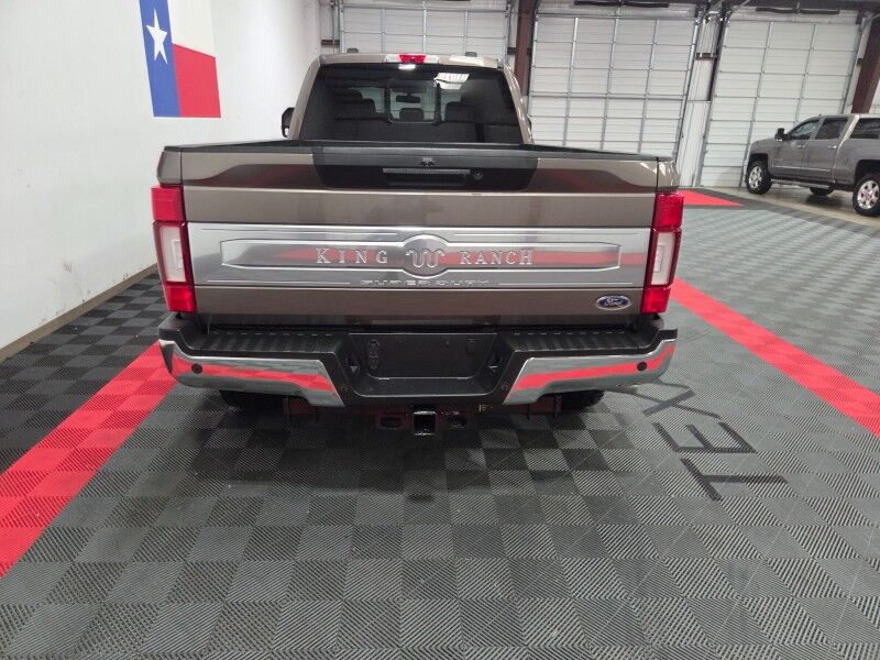 2022 Ford F-350 King Ranch Chrome Pkg FX4 4WD 6.7L Diesel GPS Gooseneck Toyo Tir Arlington TX