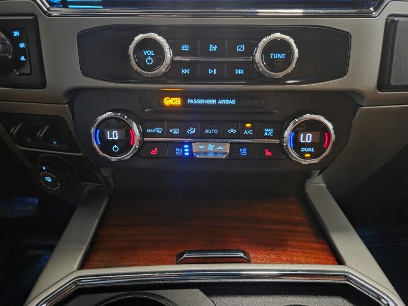 2022 Ford F-350 King Ranch Chrome Pkg FX4 4WD 6.7L Diesel GPS Gooseneck Toyo Tir Arlington TX