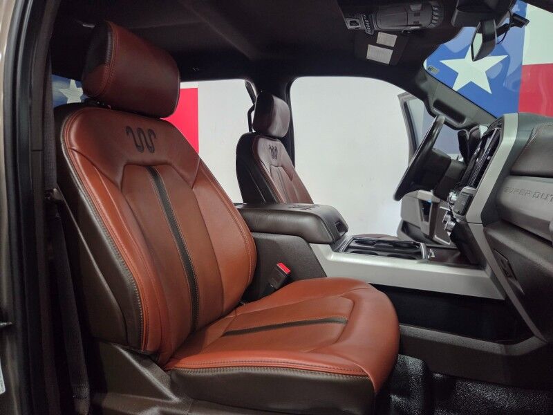 2022 Ford F-350 King Ranch Chrome Pkg FX4 4WD 6.7L Diesel GPS Gooseneck Toyo Tir Arlington TX