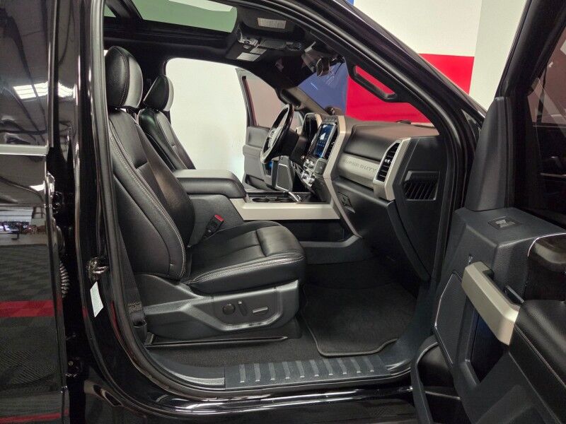 2022 Ford F-350 Lariat Dually 4WD 6.7L Diesel Sunroof Gooseneck NEW TIRES FREE WARRANTY Call (682)587-6288 Arlington TX