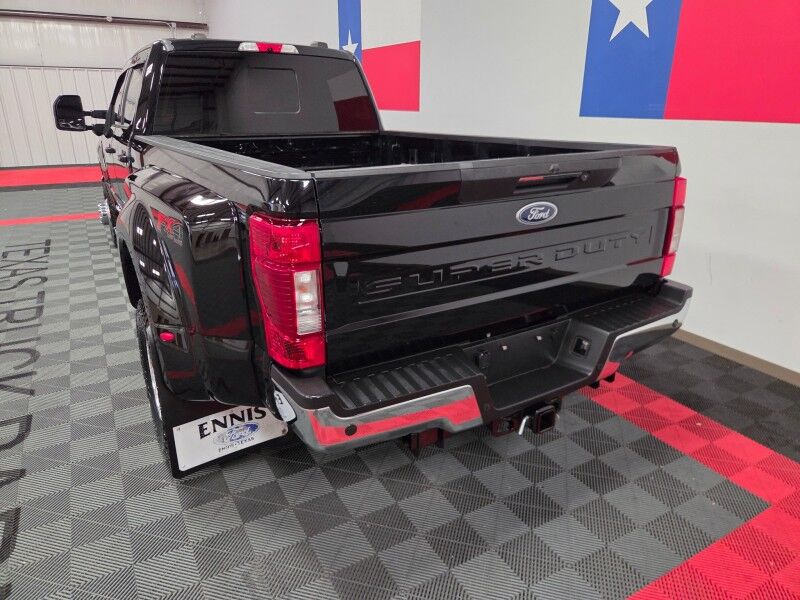 2022 Ford F-350 Lariat Dually 4WD 6.7L Diesel Sunroof Gooseneck NEW TIRES FREE WARRANTY Call (682)587-6288 Arlington TX