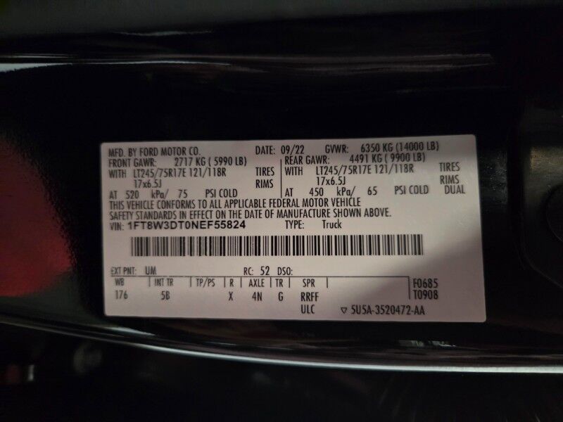 2022 Ford F-350 Lariat Dually 4WD 6.7L Diesel Sunroof Gooseneck NEW TIRES FREE WARRANTY Call (682)587-6288 Arlington TX