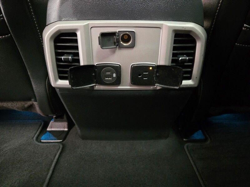 2022 Ford F-350 Lariat Dually 4WD 6.7L Diesel Sunroof Gooseneck NEW TIRES FREE WARRANTY Call (682)587-6288 Arlington TX