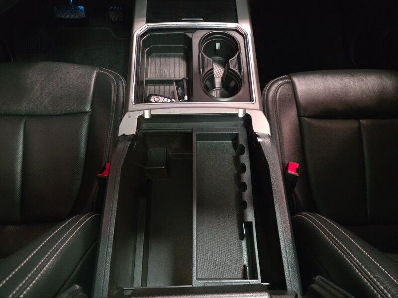 2022 Ford F-350 Lariat Dually 4WD 6.7L Diesel Sunroof Gooseneck NEW TIRES FREE WARRANTY Call (682)587-6288 Arlington TX