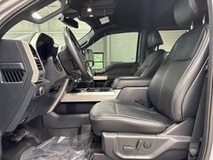 2022 Ford F-350 Super Duty 4x4 Crew Cab Lariat Fond du Lac WI