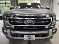 2022 Ford F-350 Super Duty 4x4 Crew Cab Lariat Fond du Lac WI