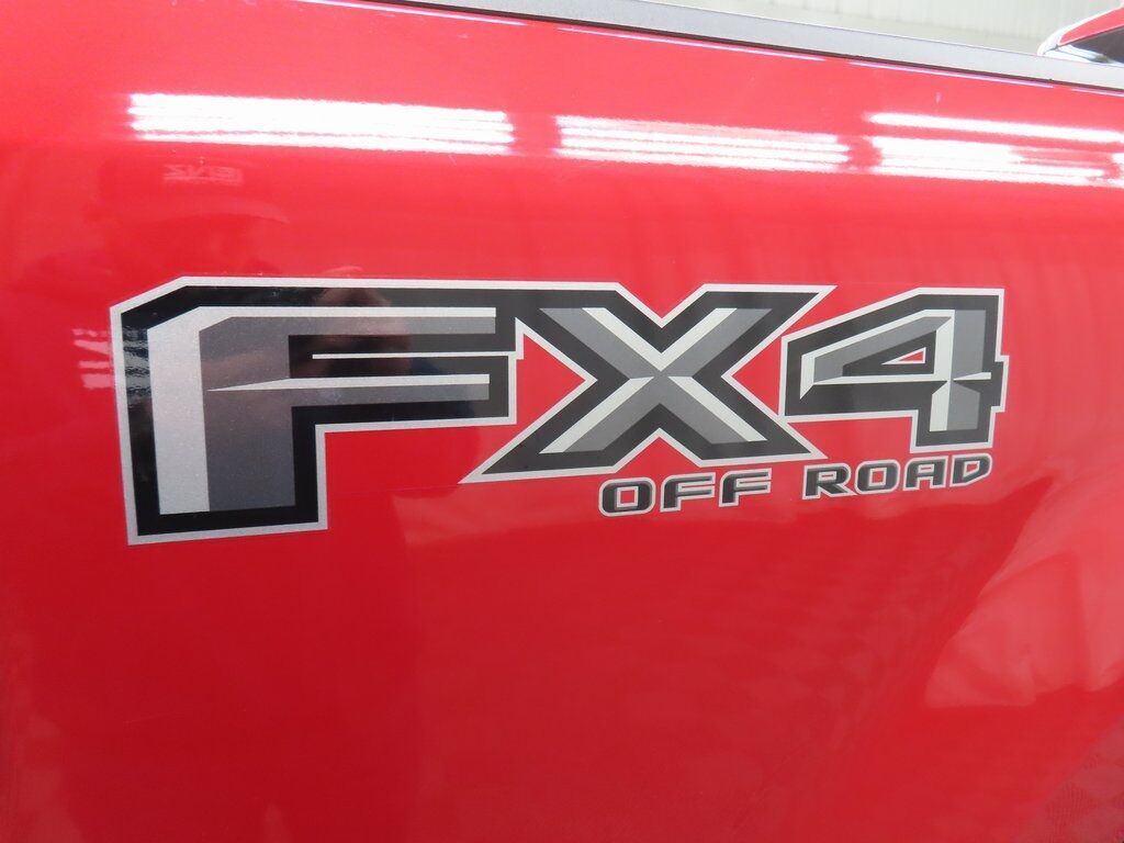 2022 Ford F-350 Super Duty 4x4 Crew Cab Lariat SRW Fond du Lac WI