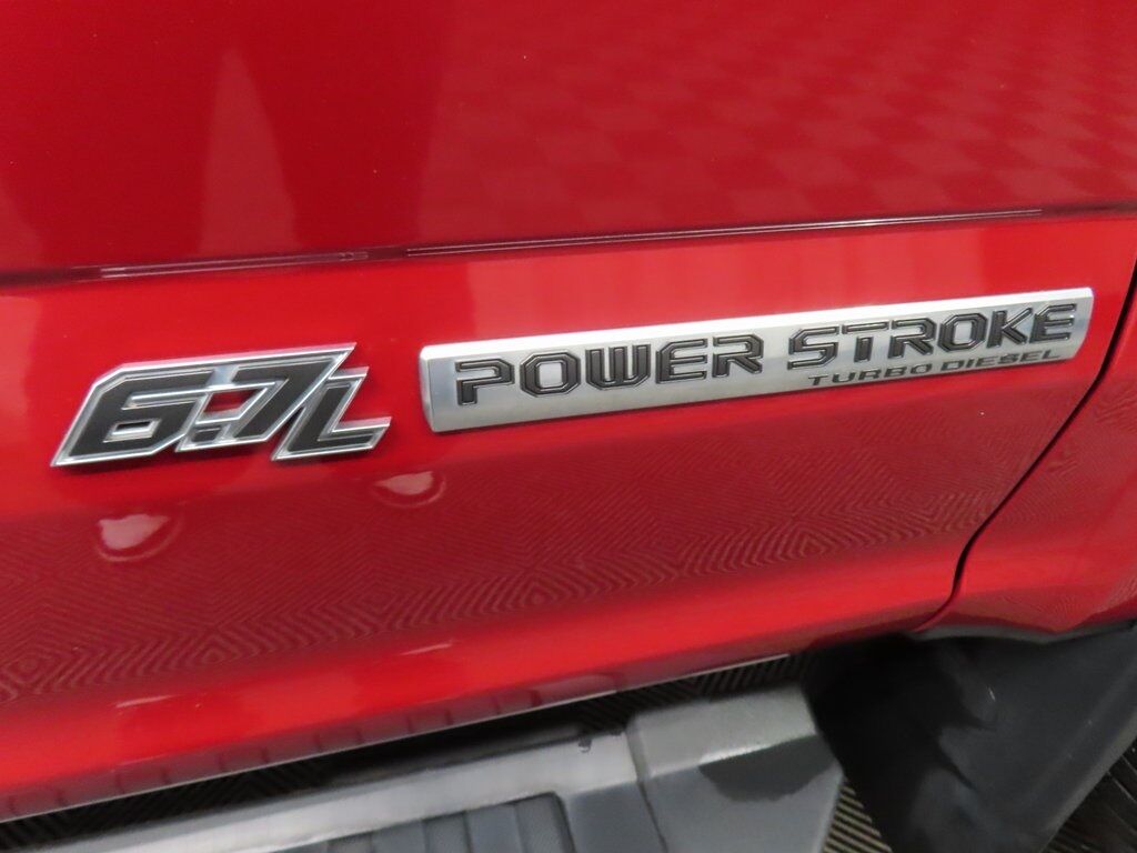 2022 Ford F-350 Super Duty 4x4 Crew Cab Lariat SRW Fond du Lac WI