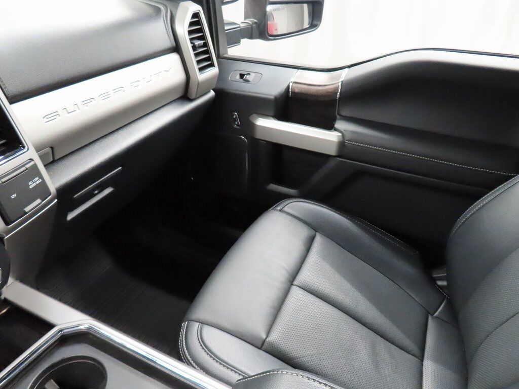 2022 Ford F-350 Super Duty 4x4 Crew Cab Lariat SRW Fond du Lac WI