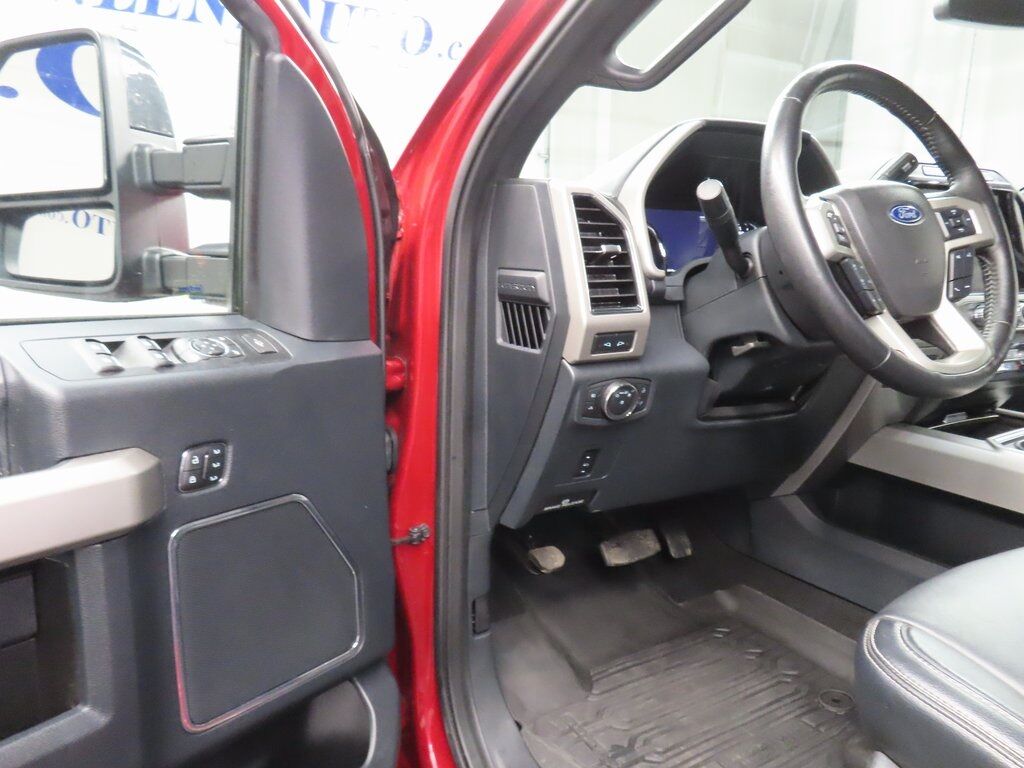 2022 Ford F-350 Super Duty 4x4 Crew Cab Lariat SRW Fond du Lac WI