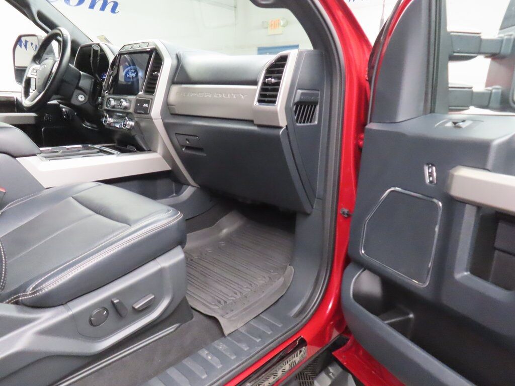 2022 Ford F-350 Super Duty 4x4 Crew Cab Lariat SRW Fond du Lac WI