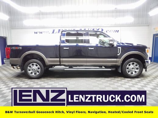 2022_Ford_F-350 Super Duty_4x4 Crew Cab Lariat SRW_ Fond du Lac WI
