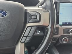 2022 Ford F-350 Super Duty 4x4 Crew Cab Platinum SRW Fond du Lac WI