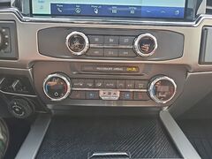 2022 Ford F-350 Super Duty 4x4 Crew Cab Platinum SRW Fond du Lac WI