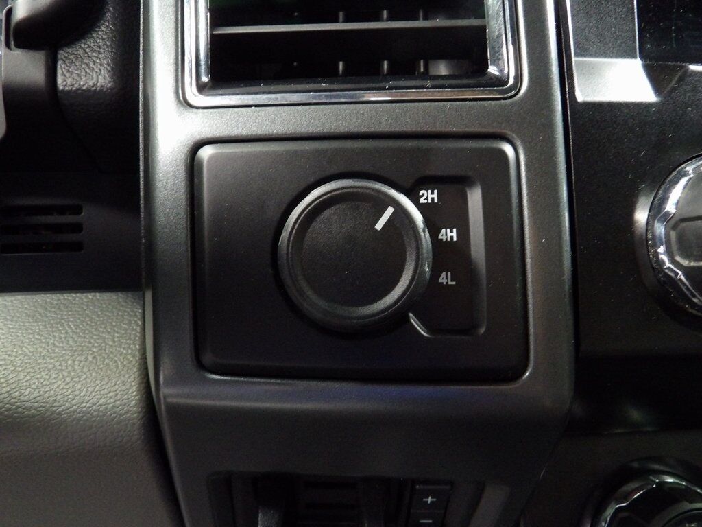 2022 Ford F-350 Super Duty 4x4 Regular Cab XLT DRW Fond du Lac WI