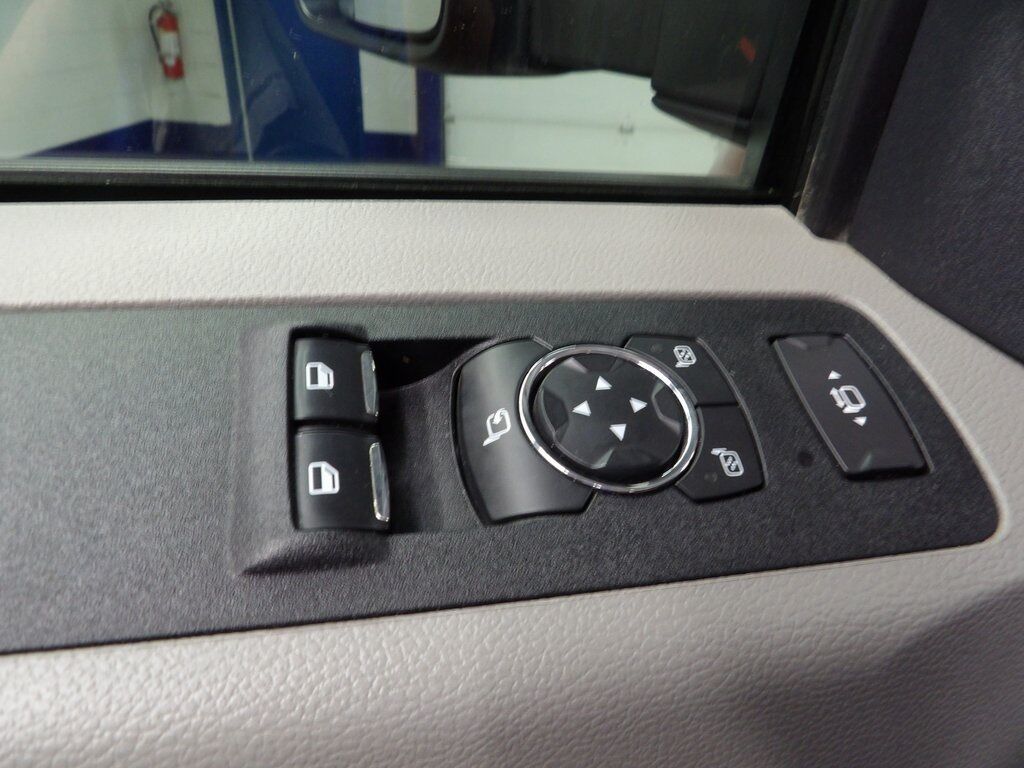 2022 Ford F-350 Super Duty 4x4 Regular Cab XLT DRW Fond du Lac WI