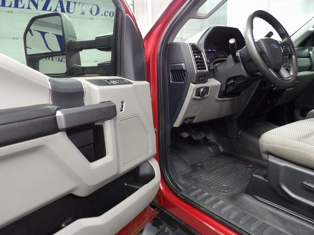 2022 Ford F-350 Super Duty 4x4 Regular Cab XLT DRW Fond du Lac WI